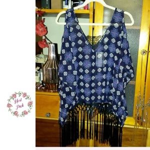 ✨gorgeous top cut out sleeve lace and tassel hollowed lace center paisley pur…..